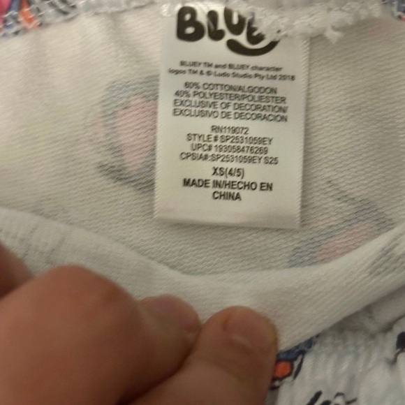 NWT-Bluey Girls Allover Print Pull-On Skirt, Sizes XS (4-5) - Picture 2 of 2